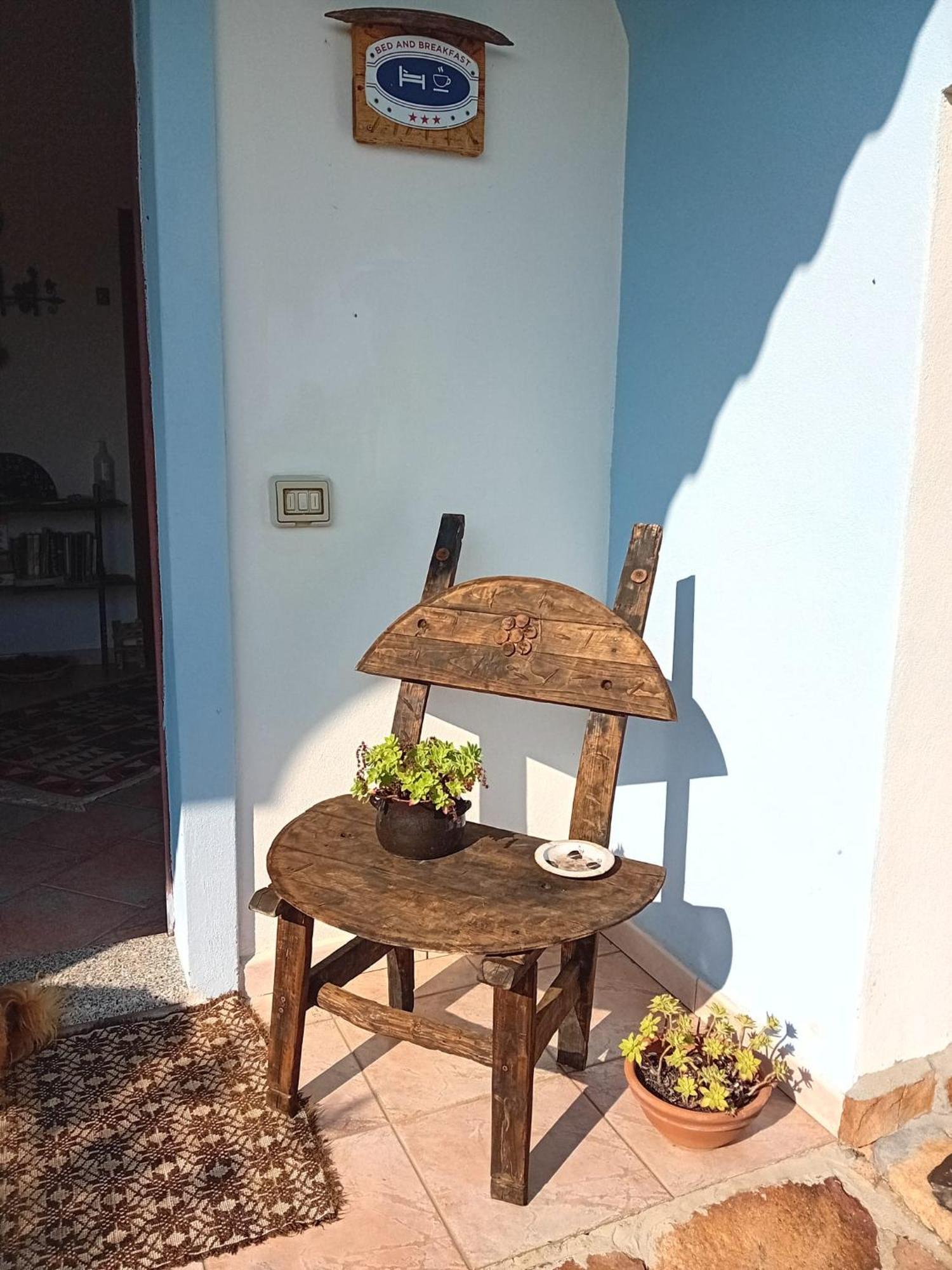 Lugori Acomodação com café da manhã Seùlo Exterior foto